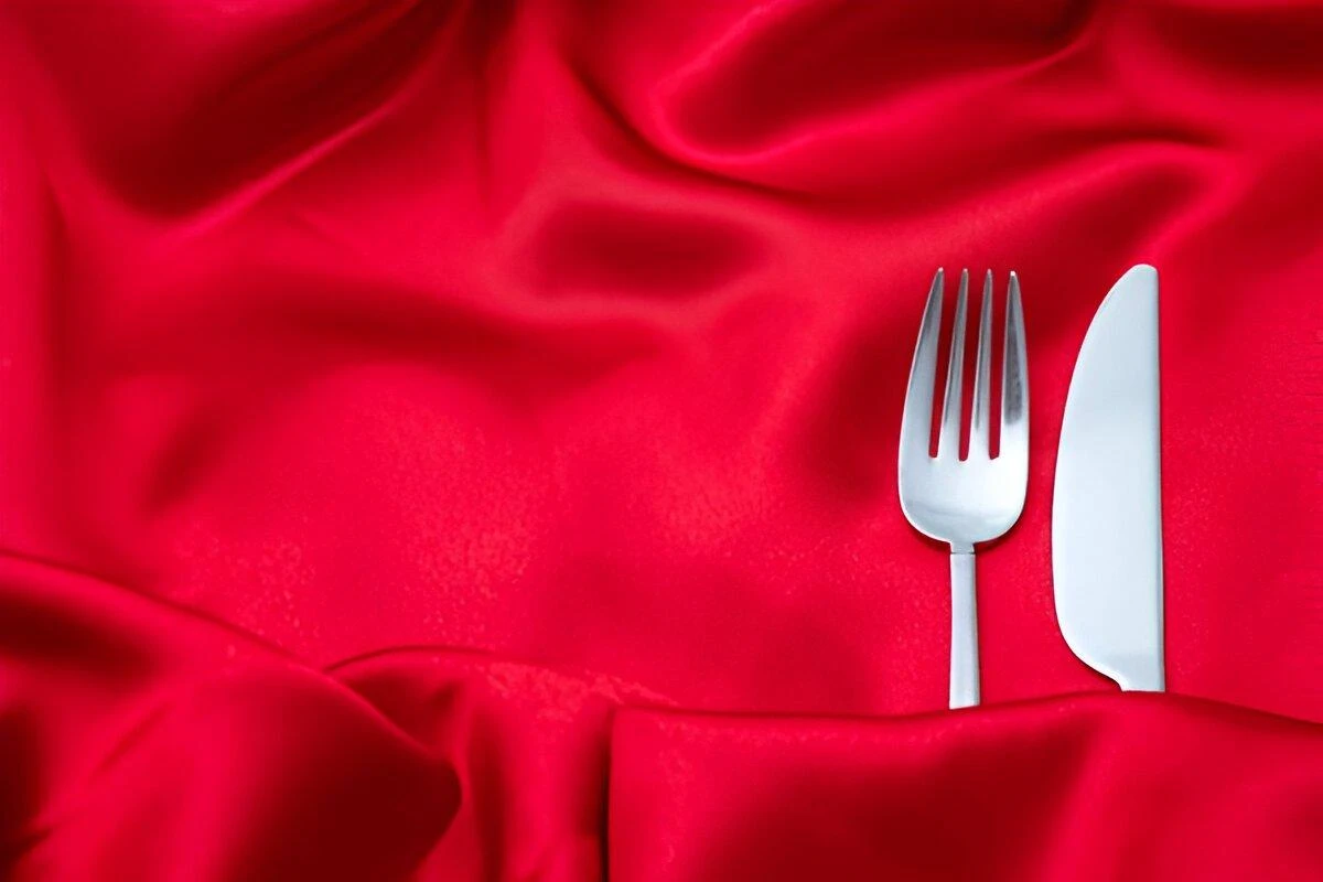 Mikasa Satin Loft Flatware Review: Timeless Beauty or Fleeting Sparkle?