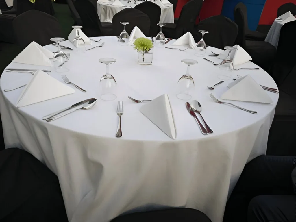 Flatware table setting for buffet dinner, which does not include the plate