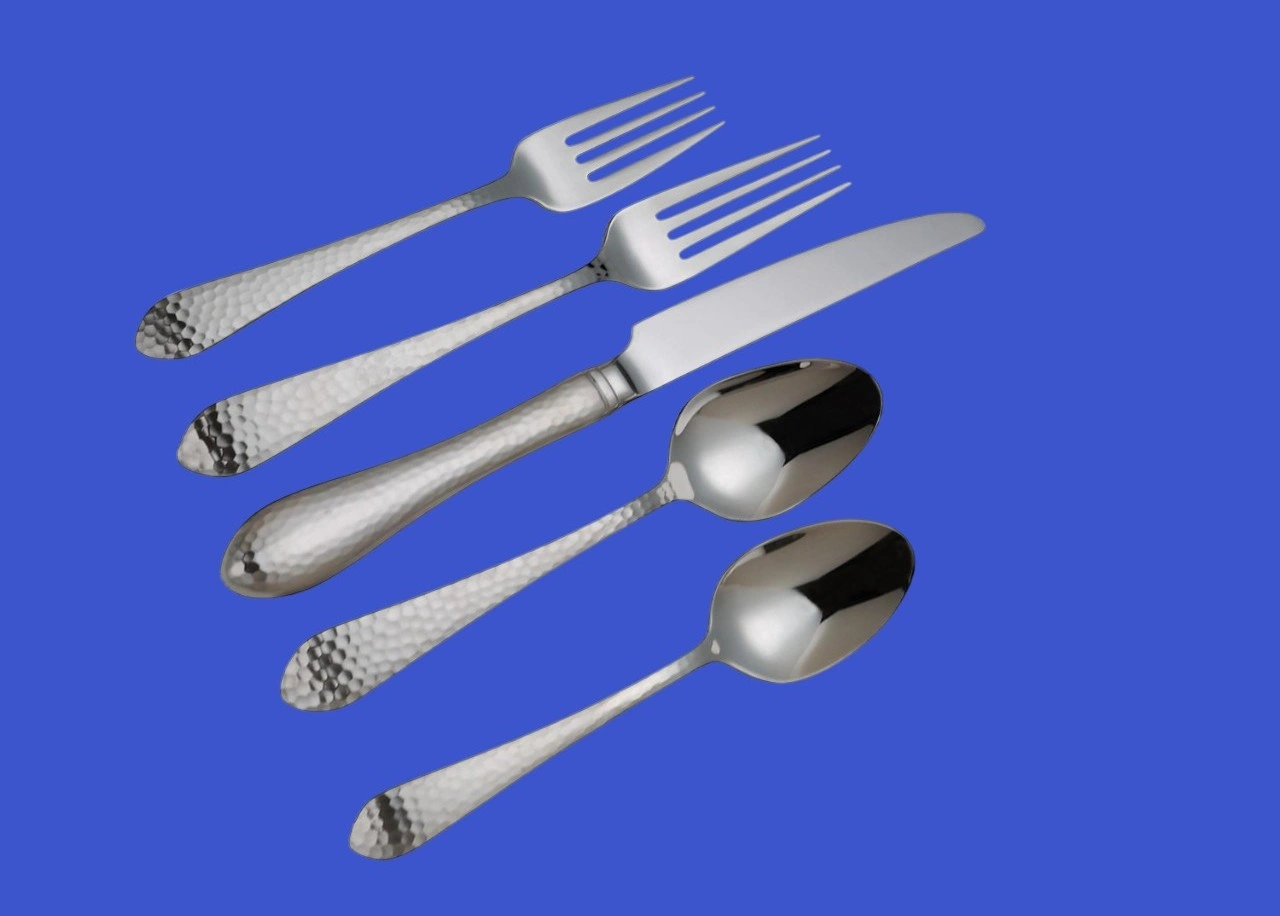 Reed and Barton Hammered Antique 5-Piece Setting